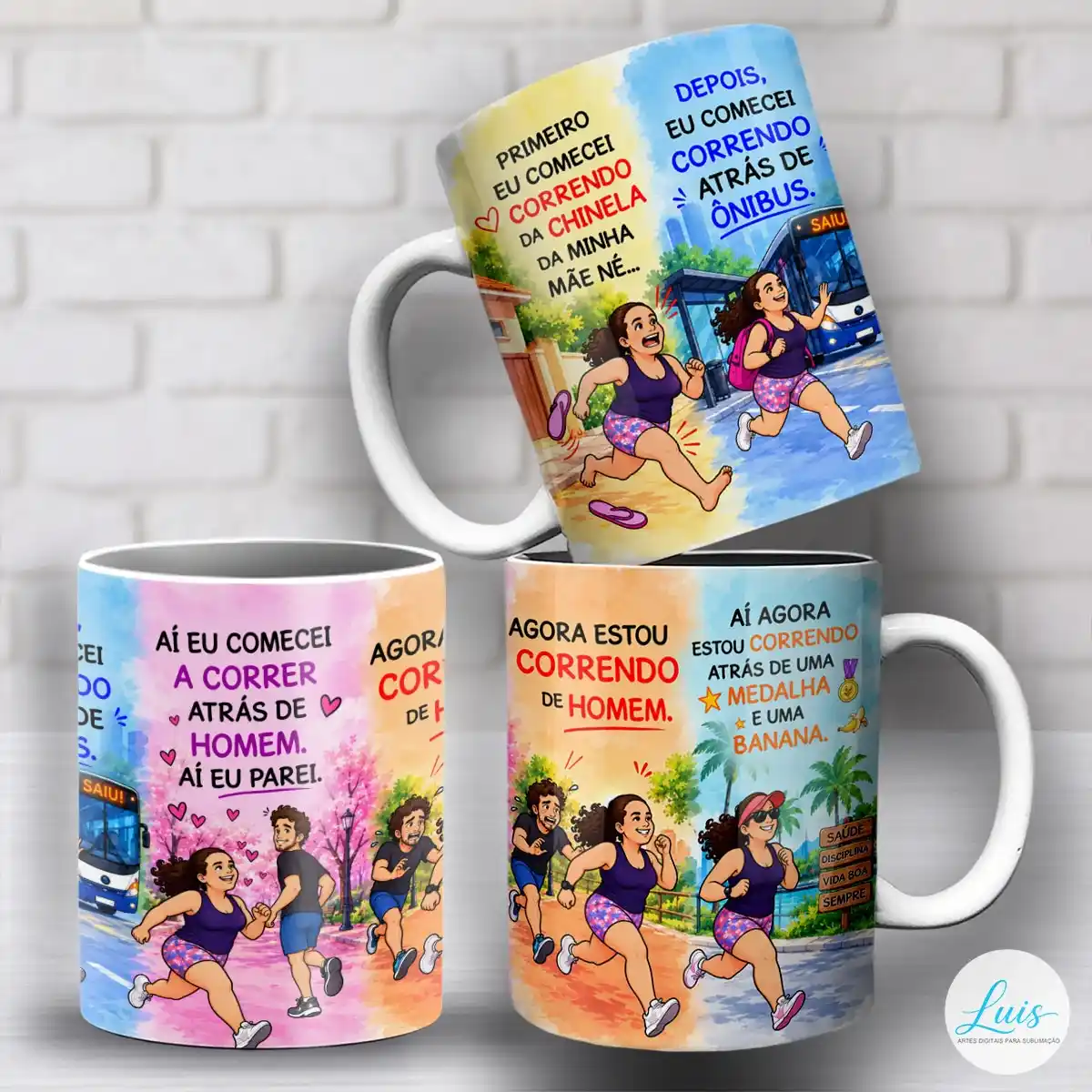 arte para caneca mulher correndo atrás de ônibus homem medalha com sequência de cenas: correndo da chinela, atrás de ônibus, atrás de homem e correndo de homem, correndo maratona atrás de medalha e uma banana.